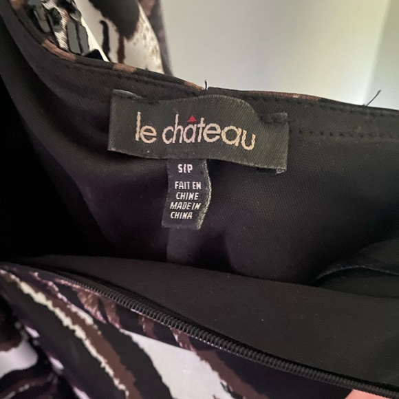 Le Chateau | Backless Floor Length Gown - Picture 3 of 3